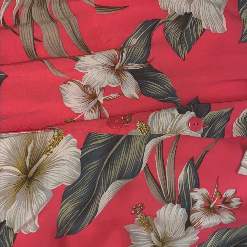 button up - Picture 2 of 4
